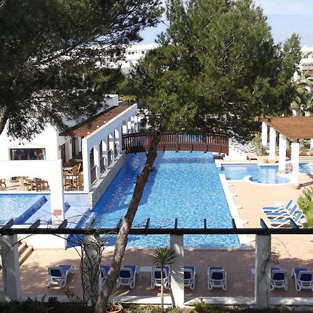 Апартаменти Residencia Cala Dorada Портопетро Екстер'єр фото
