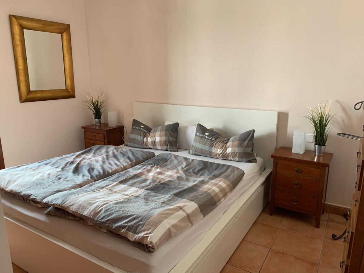 Апартаменти Residencia Cala Dorada Портопетро Екстер'єр фото