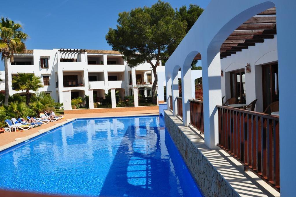 Апартаменти Residencia Cala Dorada Портопетро Екстер'єр фото